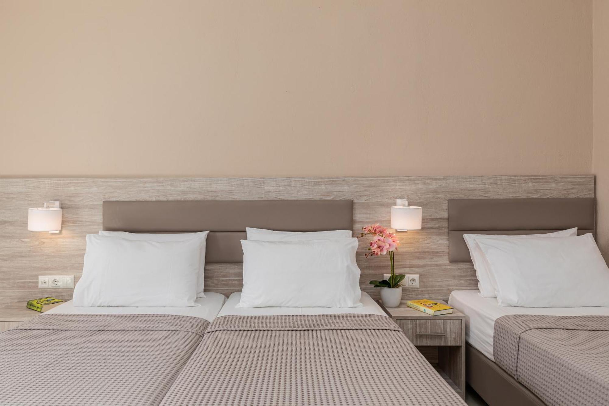 Hotel Grekas Néi Póri Kültér fotó